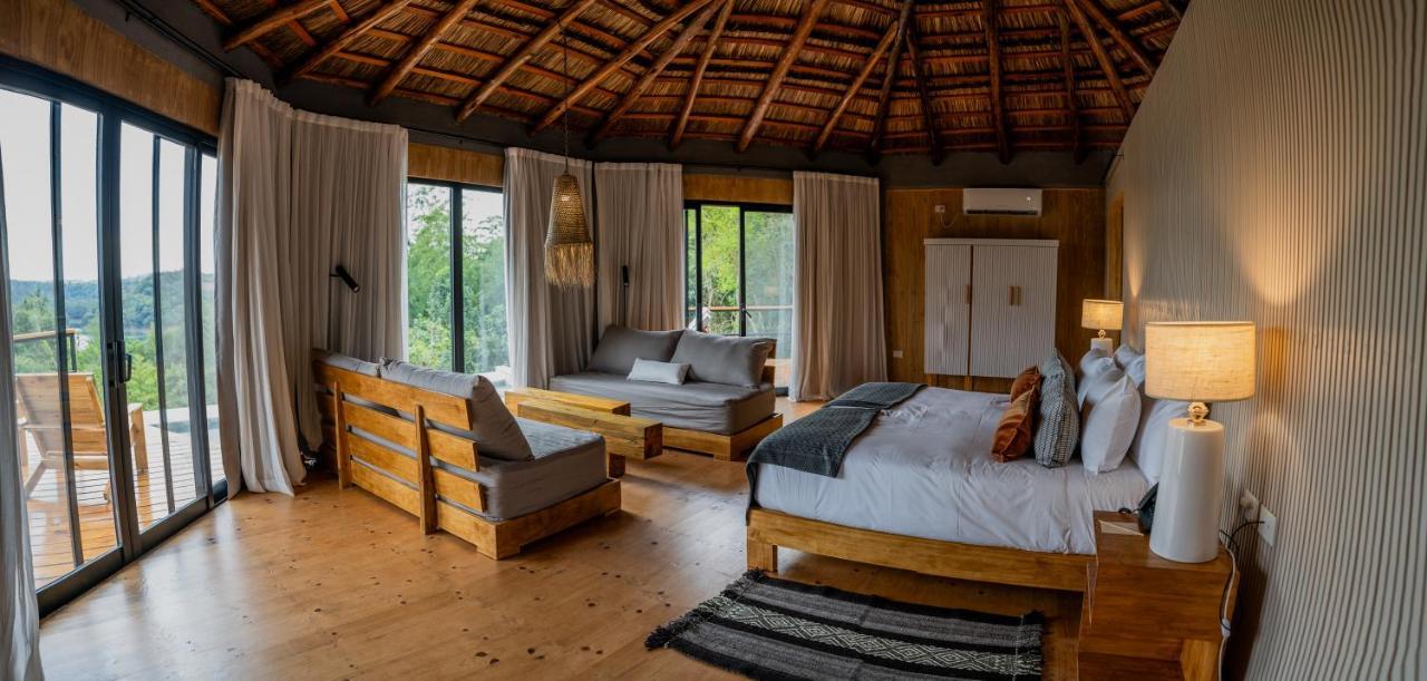 Reserva Natural Iguazu - Pristine Luxury Camp Puerto Libertad Exteriör bild